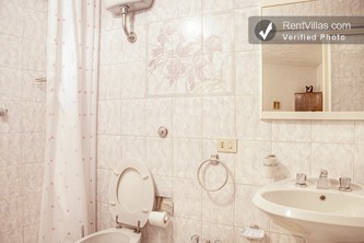 Image 12 of Photos of Amalfi Coast Villa Rental near Positano with Sea Views - Marinella - RentVillas.com