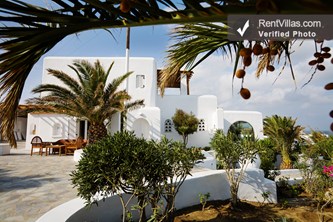 Image 3 of Photos of Luxury Villa Rental on Mykonos with Chef - Villa Mykonos - RentVillas.com
