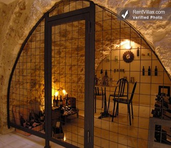 Image 17 of Photos of Greek Island - Rent a Villa - Villa Theseus - 10 - RentVillas.com