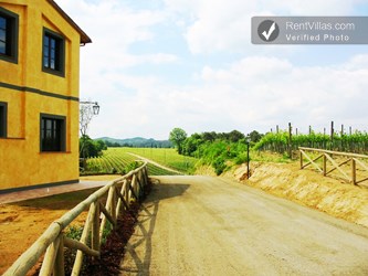 Image 34 of Photos of Tuscany Villa with a Pool - Fattoria Capponi - Dolce and Gabbana with Soprani - RentVillas.com