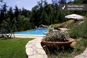 Image 17 of Photos of Farmhouse Rental Tuscany - Casa del Passero - RentVillas.com