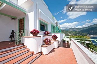Image 8 of Photos of Amalfi Coast Villa - Villa Magestica - RentVillas.com