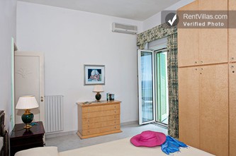 Image 33 of Photos of Amalfi Coast Villa - Villa Magestica - RentVillas.com