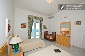 Image 36 of Photos of Amalfi Coast Villa - Villa Magestica - RentVillas.com