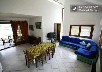 Image 2 of Photos of Villa Rental in Sardinia, Flumini - Villa Sabbia - RentVillas.com
