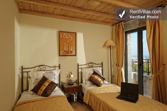Image 9 of Photos of Villa in Greece on Crete - Villa Hersonissos - RentVillas.com