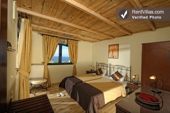 Image 10 of Photos of Villa in Greece on Crete - Villa Hersonissos - RentVillas.com