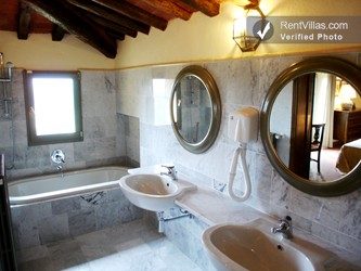Image 11 of Photos of Tuscany Villa Rental in Chianti - Villa Certaldo - RentVillas.com