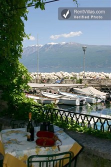 Image 4 of Photos of Apartment Rental on Lake Garda - Palazzo del Impero - RentVillas.com