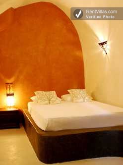 Image 1 of Photos of Villa on Santorini - Villa Petros - RentVillas.com