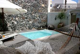 Image 7 of Photos of Villa on Santorini - Villa Petros - RentVillas.com