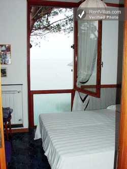 Image 12 of Photos of Cinque Terre Apartment - Casa Rossini - RentVillas.com