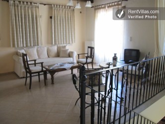 Image 16 of Photos of Greek Villa for Rent - Villa Argus - RentVillas.com