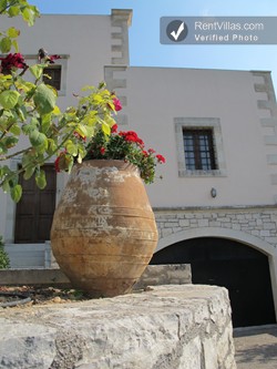 Image 35 of Photos of Greek Villa for Rent - Villa Argus - RentVillas.com