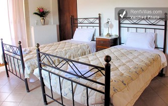 Image 24 of Photos of Greek Villa for Rent - Villa Argus - RentVillas.com