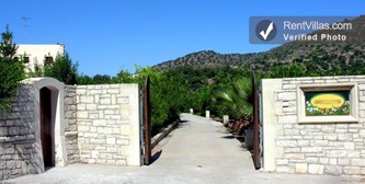 Image 46 of Photos of Greek Villa for Rent - Villa Argus - RentVillas.com