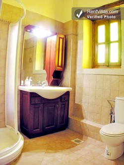 Image 32 of Photos of Greek Villa for Rent - Villa Argus - RentVillas.com
