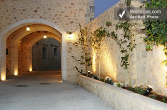 Image 4 of Photos of Holiday Villa in Crete in a Village - Villa Artemis - RentVillas.com
