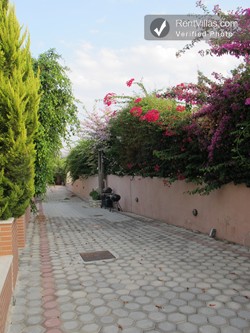 Image 32 of Photos of Holiday Villa in Crete in a Village - Villa Artemis - RentVillas.com