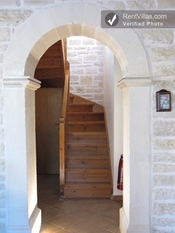 Image 13 of Photos of Holiday Villa in Crete in a Village - Villa Artemis - RentVillas.com