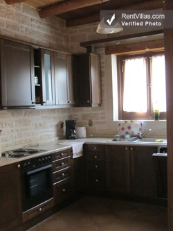 Image 12 of Photos of Holiday Villa in Crete in a Village - Villa Artemis - RentVillas.com