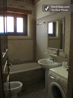 Image 21 of Photos of Holiday Villa in Crete in a Village - Villa Artemis - RentVillas.com