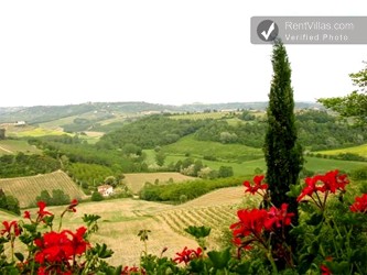 Image 0 of Photos of Family-Friendly Villa Rental in Tuscany with Pool - Villa Sella - RentVillas.com