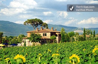 Image 17 of Photos of Apartment Rental in Tuscany, Foiano della Chiana - Le Cinque Erbe - Salvia - RentVillas.com