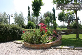 Image 21 of Photos of Apartment Rental in Tuscany, Foiano della Chiana - Le Cinque Erbe - Salvia - RentVillas.com