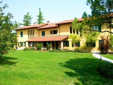 Photo of Villa Rental in Piemonte, Fontanile