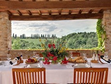 Photo of Luxury Chianti Villa Near a Small Town