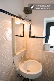 Image 22 of Photos of Self-Catering Accommodation Tuscany - Casa dei Frati - RentVillas.com