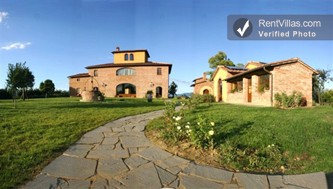 Image 19 of Photos of Large Villa in Tuscany with Two Pools - Villa Ponte - RentVillas.com