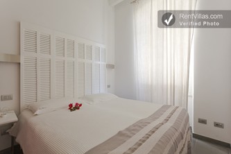 Image 15 of Photos of Holiday Accommodation in Liguria - Casa Nuvola - RentVillas.com