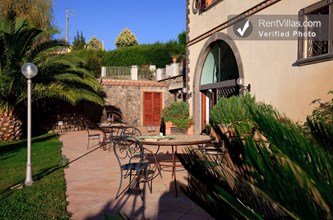 Image 2 of Photos of Villa near Sorrento - Villa Due Golfi - RentVillas.com