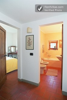 Image 10 of Photos of Country House Near Florence - Casa Biscotto - RentVillas.com