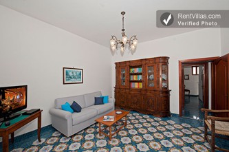 Image 4 of Photos of Amalfi Coast Villa Rental with Short Walk to Town - Casa Toto - RentVillas.com