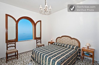 Image 15 of Photos of Amalfi Coast Villa Rental with Short Walk to Town - Casa Toto - RentVillas.com