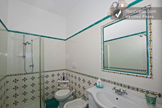 Image 19 of Photos of Amalfi Coast Villa Rental with Short Walk to Town - Casa Toto - RentVillas.com