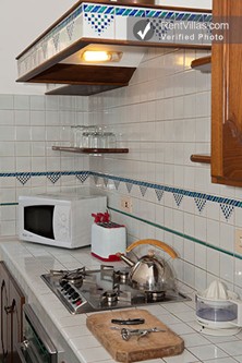 Image 8 of Photos of Amalfi Coast Villa Rental with Short Walk to Town - Casa Toto - RentVillas.com