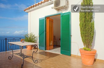 Image 29 of Photos of Amalfi Coast Villa Rental with Short Walk to Town - Casa Toto - RentVillas.com
