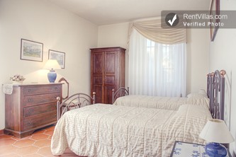 Image 17 of Photos of Tuscany Villa Rental near Greve - Antonietta - RentVillas.com