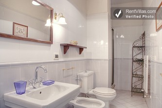 Image 25 of Photos of Tuscany Villa Rental near Greve - Antonietta - RentVillas.com