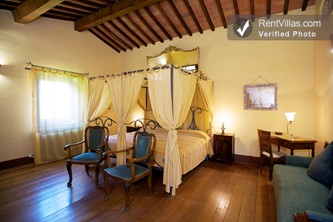 Image 12 of Photos of Villa Rental in Tuscany, Montepulciano - Villa degli Artisti - RentVillas.com