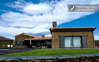 Image 1 of Photos of Villa Rental in Catalonia, Cadaques - Vista Bonita - RentVillas.com