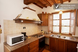 Image 7 of Photos of Farmhouse in Southern Tuscany with Pool - Podere Chianciano - RentVillas.com