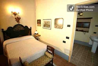 Image 25 of Photos of Villa Rental in Tuscany, Anghiari - Villa Piero - RentVillas.com