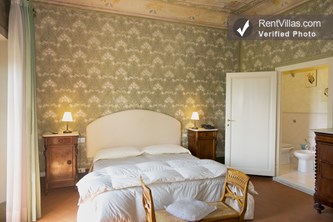 Image 14 of Photos of Large Villa Rental in Tuscany Near Florence with Pool - Villa Gialla - 20 - RentVillas.com