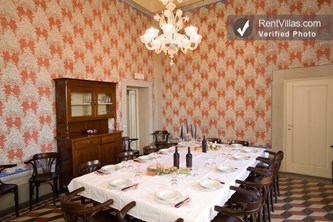 Image 7 of Photos of Large Villa Rental in Tuscany Near Florence with Pool - Villa Gialla - 20 - RentVillas.com