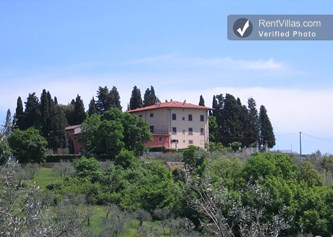Image 34 of Photos of Large Villa Rental in Tuscany Near Florence with Pool - Villa Gialla - 20 - RentVillas.com